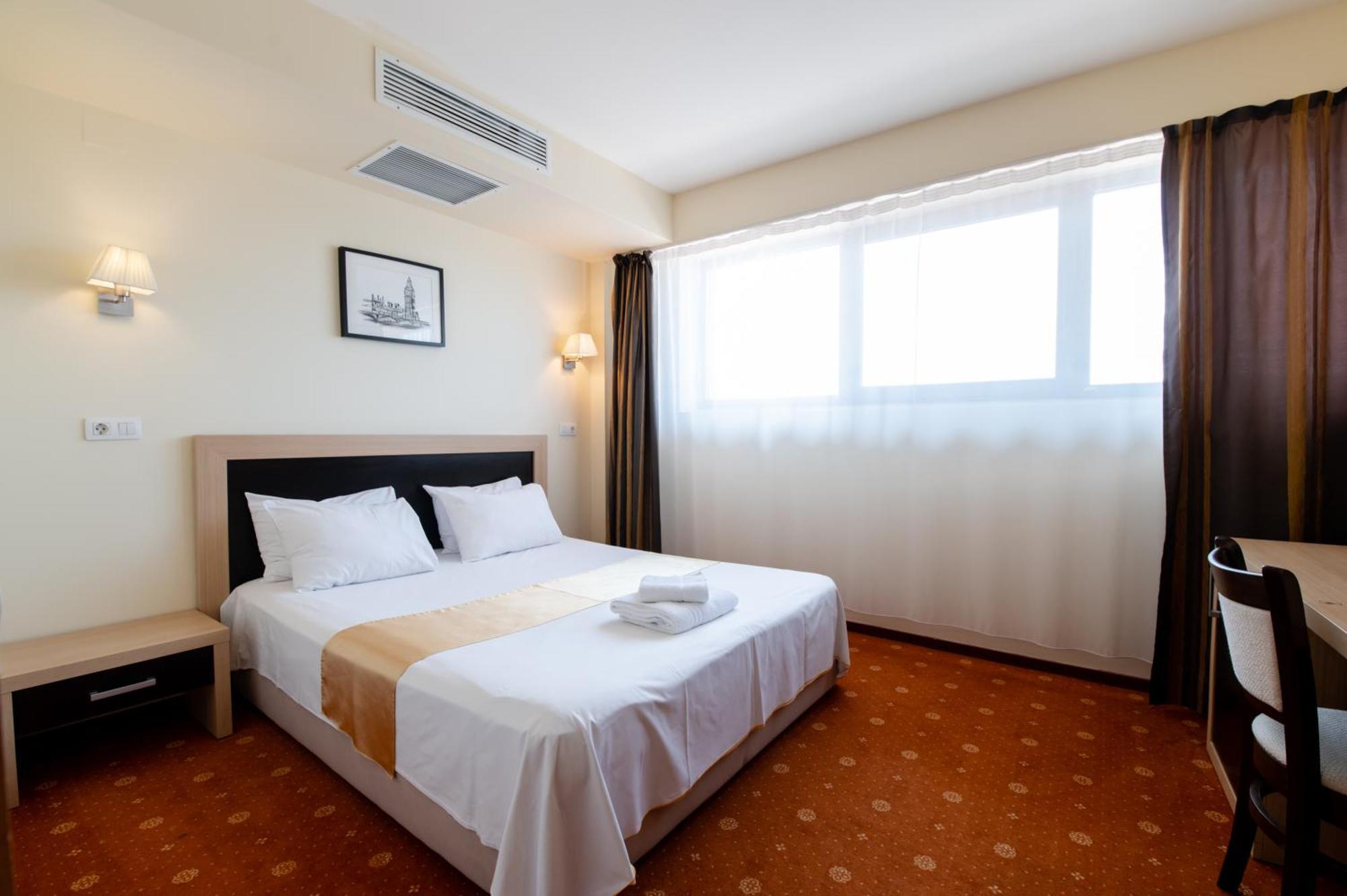 Hotel Oxford By Timhotels Timişoara Exterior foto