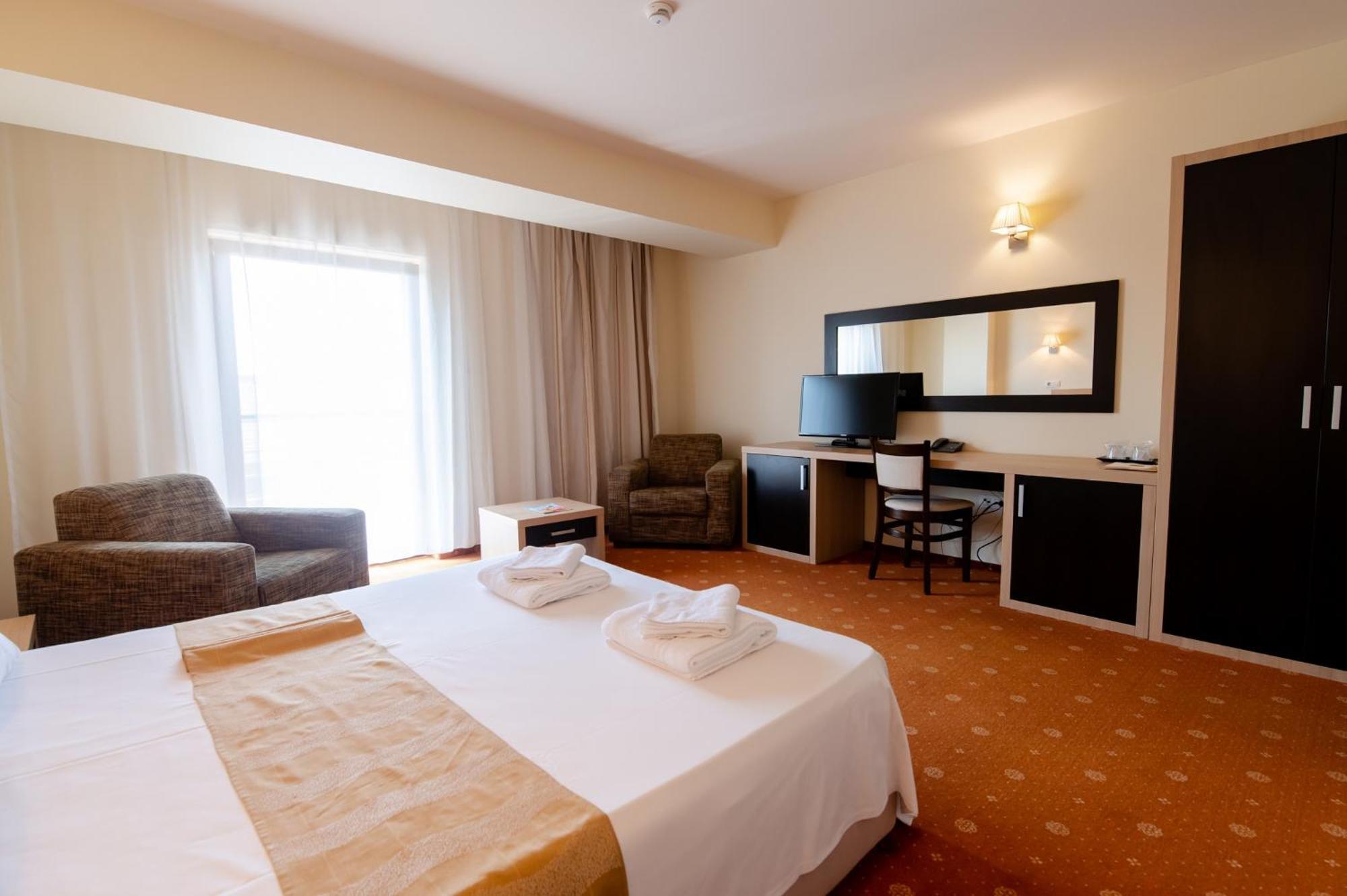 Hotel Oxford By Timhotels Timişoara Exterior foto